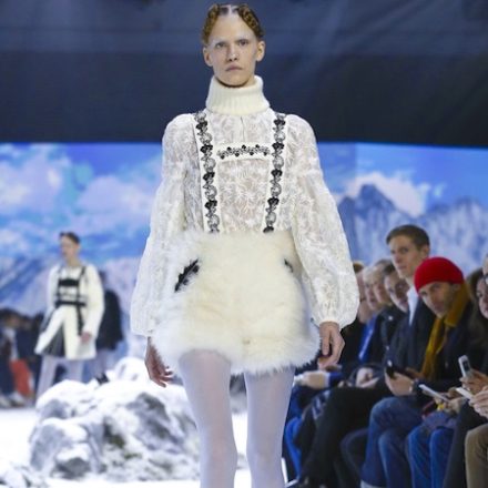 Paris Fashion Week FW16 – MONCLER GAMME ROUGE