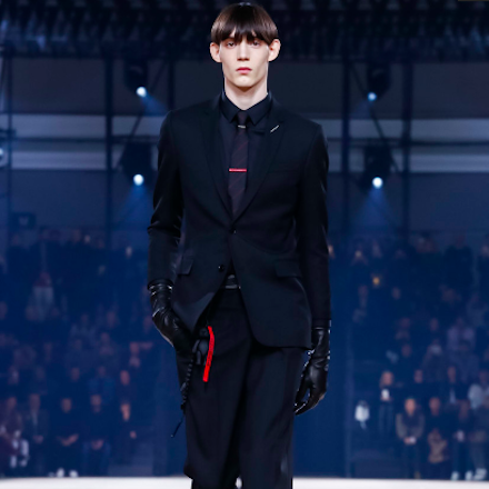 PARIS FASHION WEEK: MEN FW17 – Dior Homme