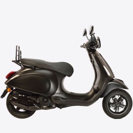 COLETTE’S FINAL COLLABORATION WITH SAINT LAURENT