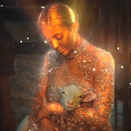 Kylie Jenner Stars in Travis Scott’s new video